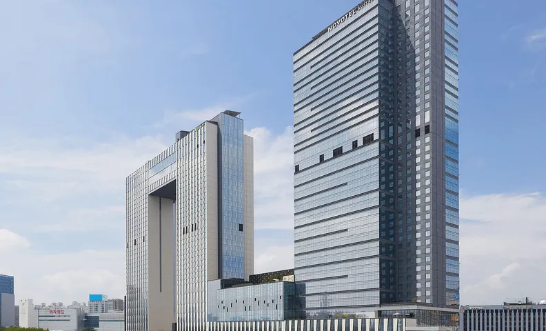 노보텔 스위트 앰배서더 서울 용산