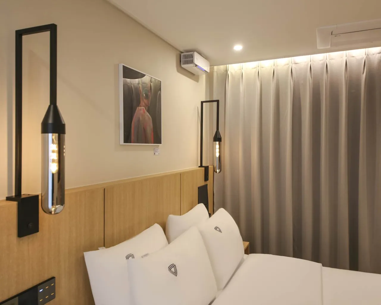 월평 HOTEL 컨티뉴 대전점, 서구 둔산·용문·월평, 대전 - 여기어때 특가