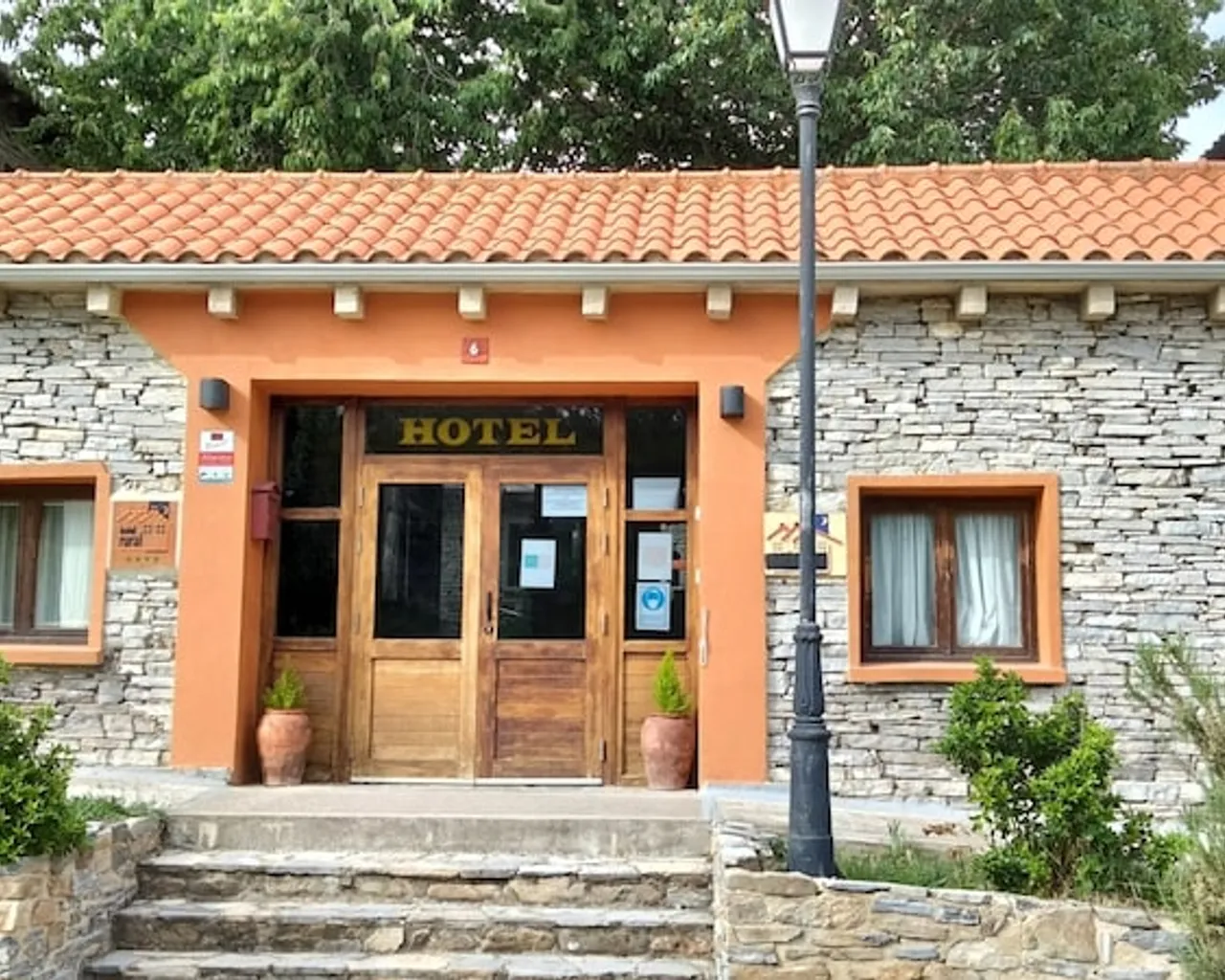 숙소 앞