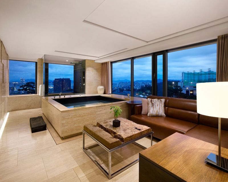 프리미어 풀 스위트