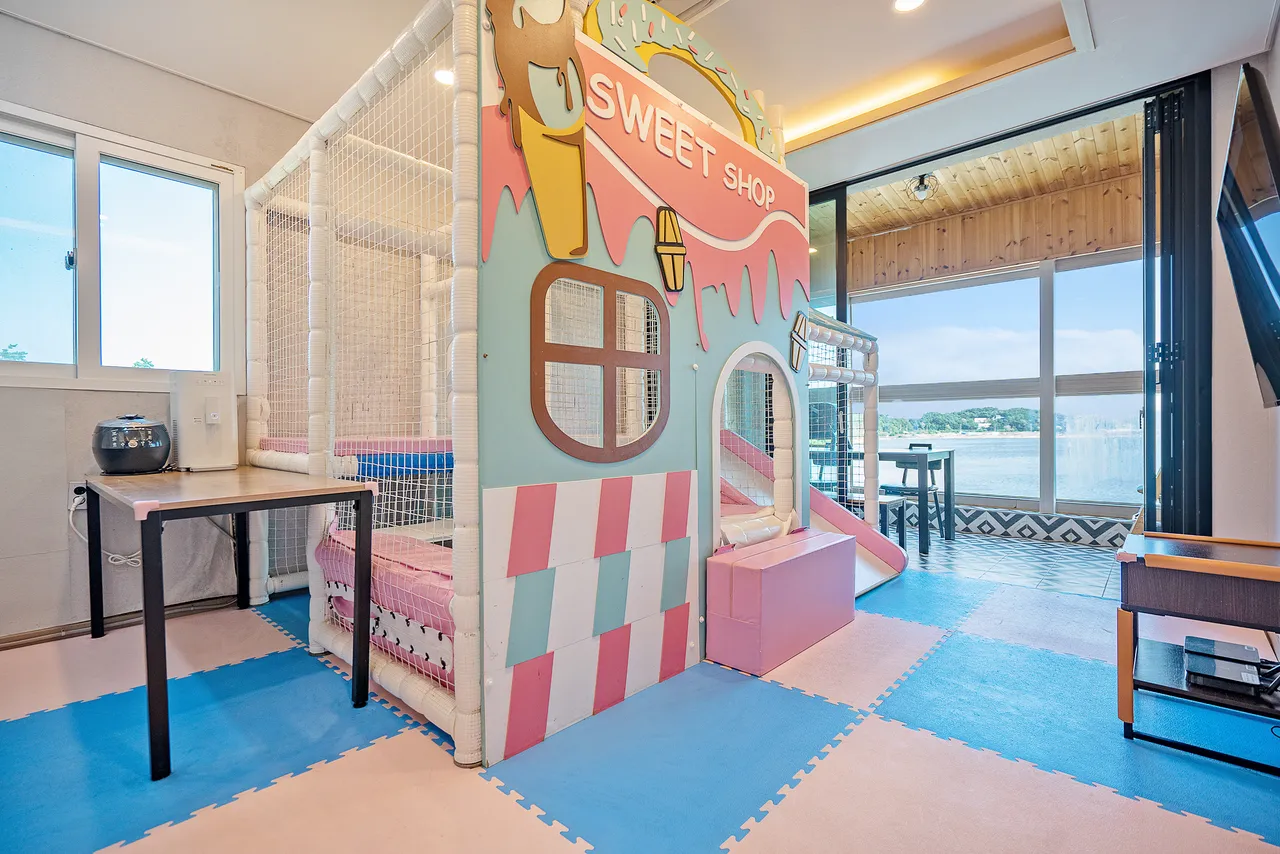 라벨르키즈 풀빌라 사진