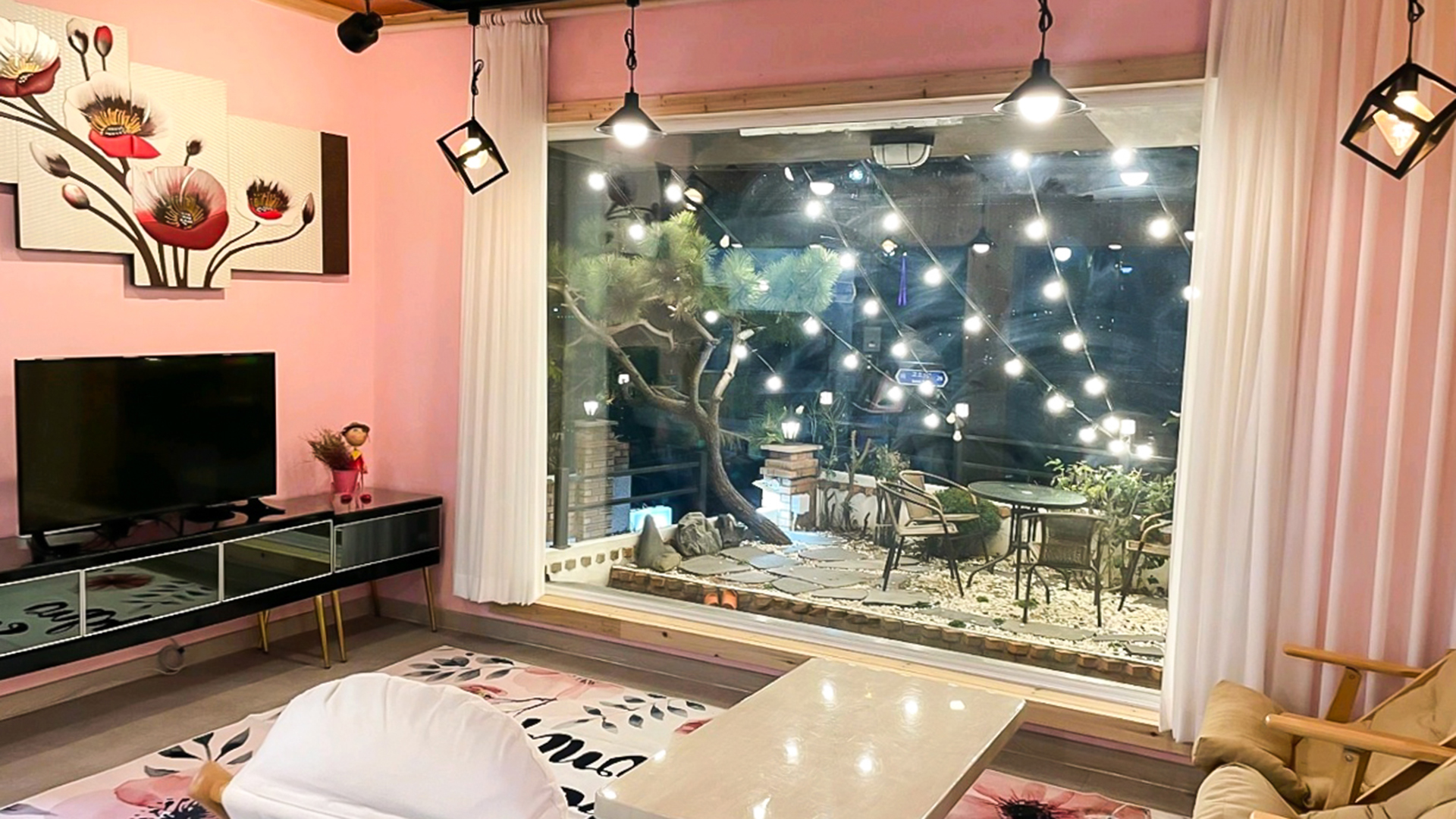 여수 독채 숙소 | 소나무 1층