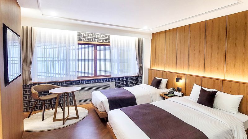 프리미어 디럭스 트윈