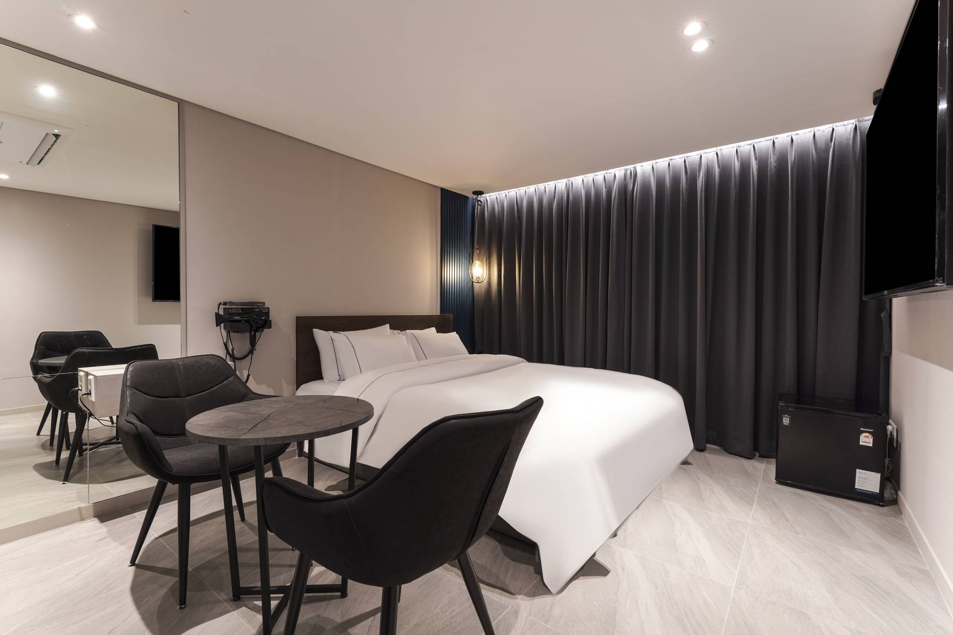 신촌 호텔 루씨르 2