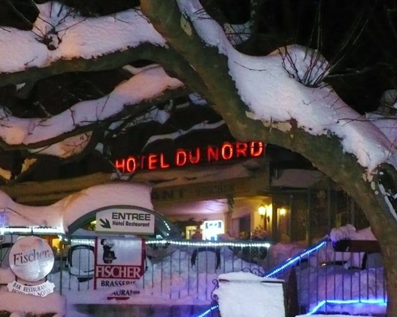 숙소 앞
