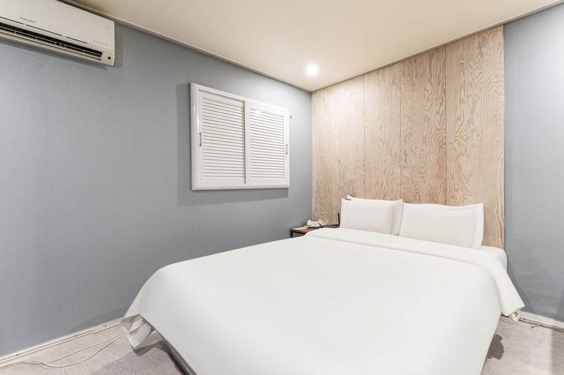 Economy Room-1PC(I5-