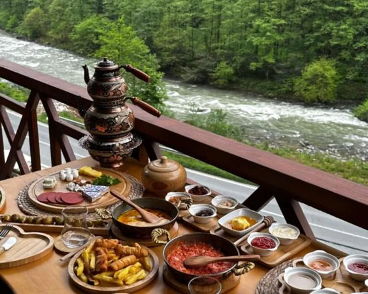 F&B