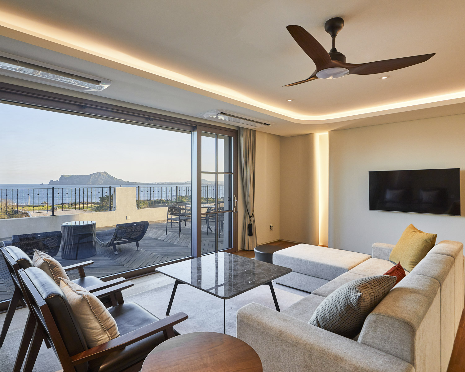 훈데르트힐즈 3