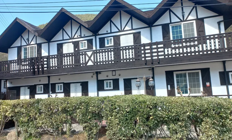 산청 숲속 계곡 쉴만한 물가펜션