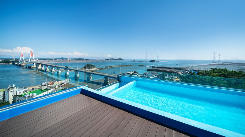 루프탑 인피니티 풀