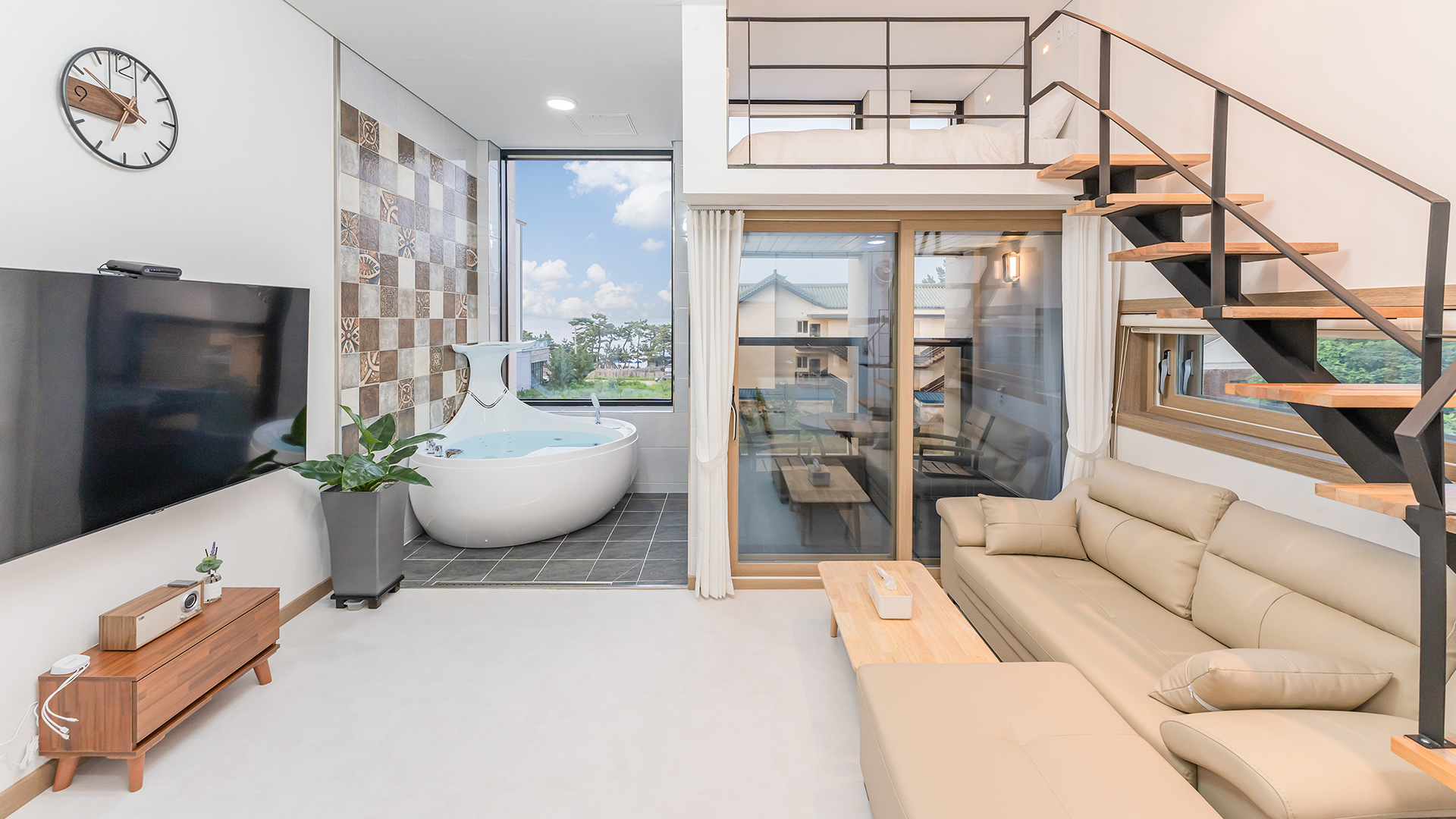 강릉 라포엠펜션 4