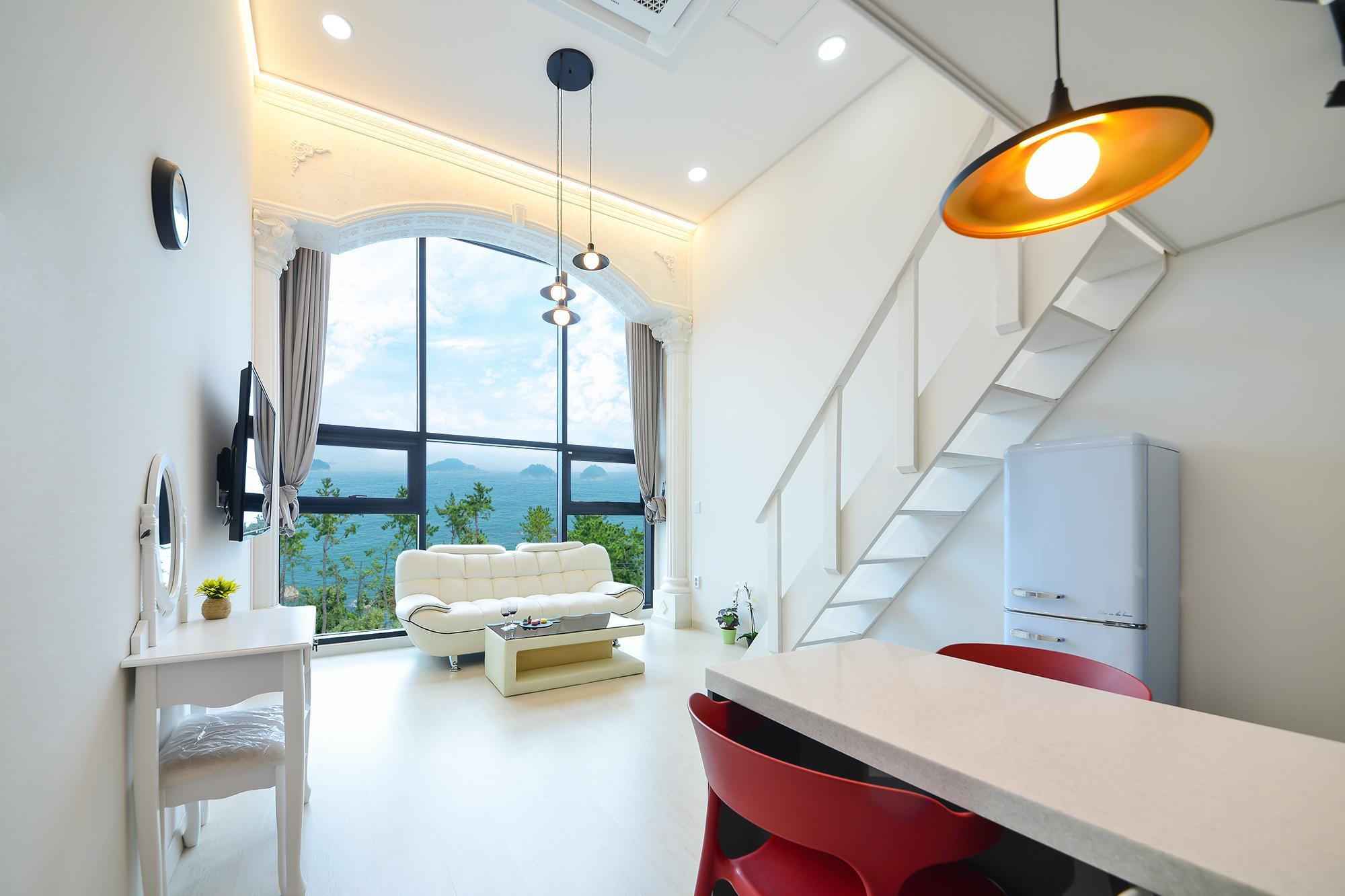 여수 티볼리 펜션 2