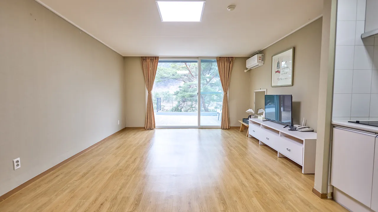 동국대학교 만해마을 사진