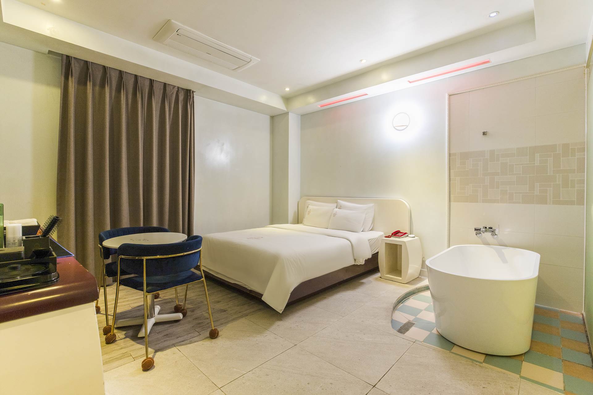 천호 럭셔리 호텔 라 뷰 5