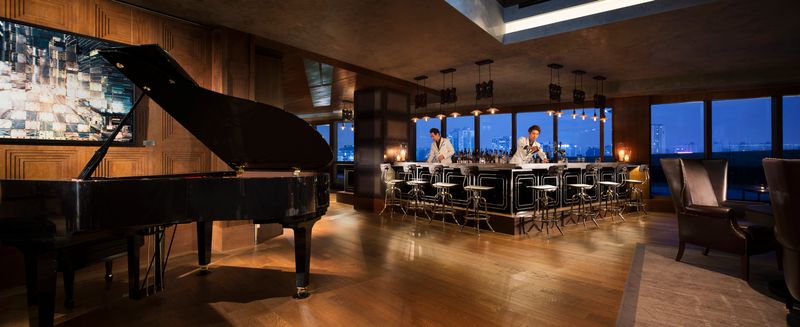 BAR (더 그리핀)