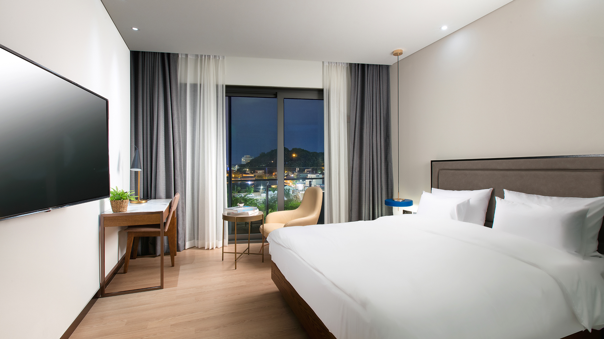 엔브릿지 호텔 4