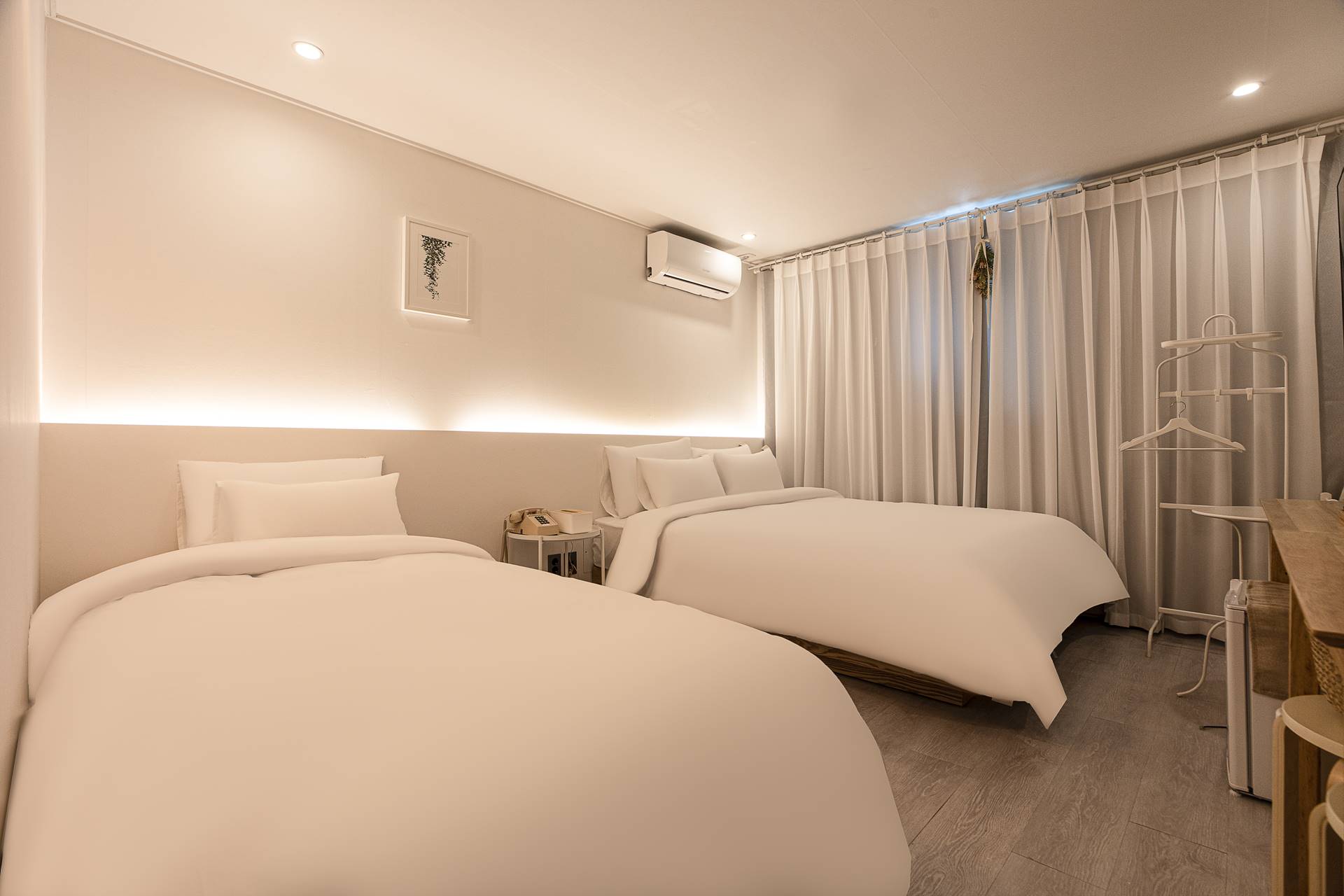 종로 호텔라와 3