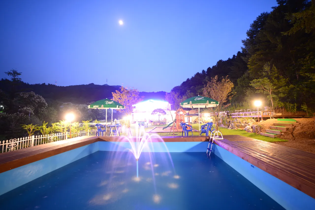 랏지하우스 애견동반펜션 사진