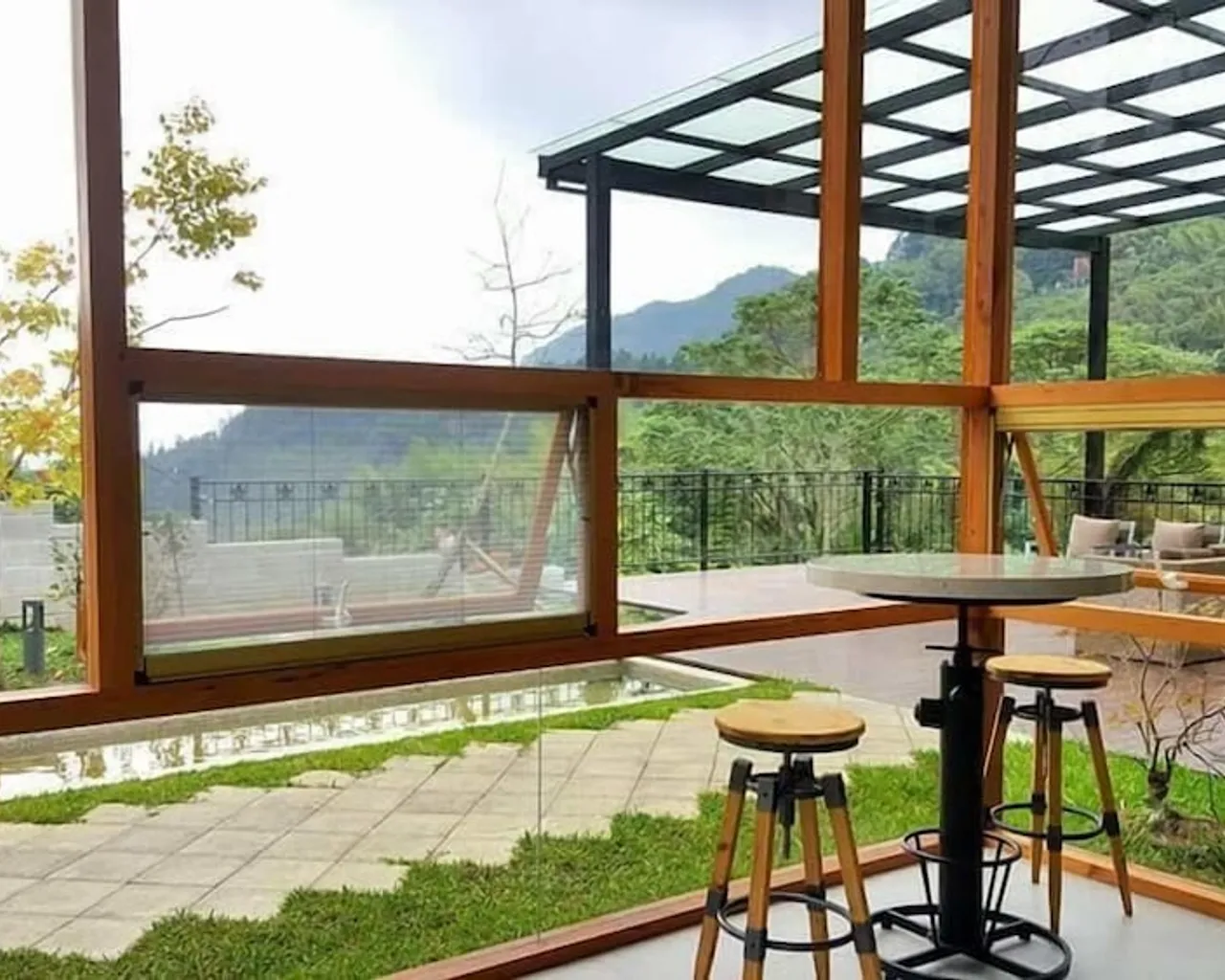 숙소 주변