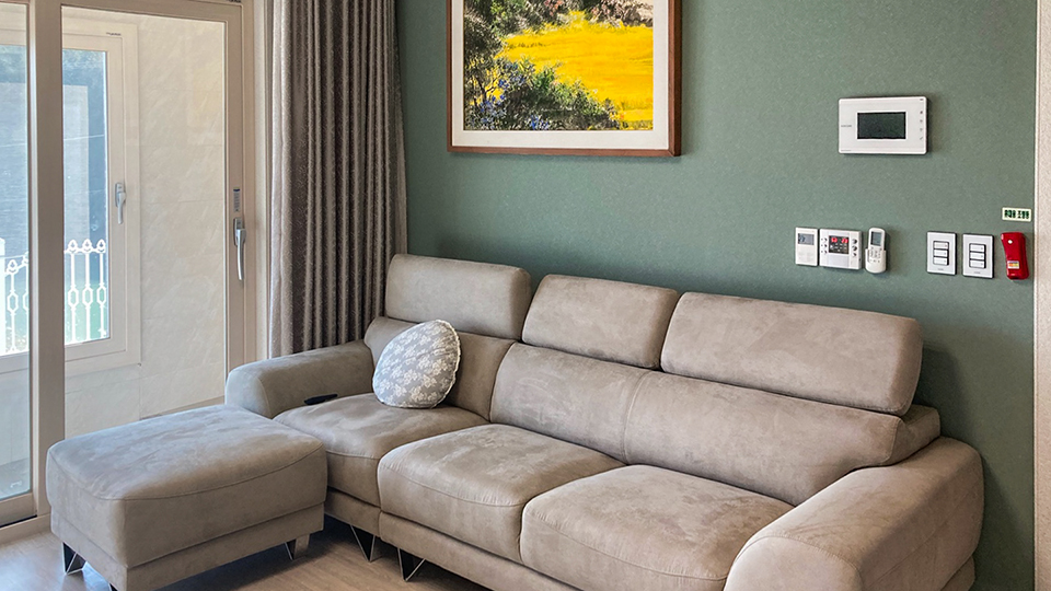 트인 공간감과 호수가 보이는 고즈넉한 숙소 | 샤인하우스 2