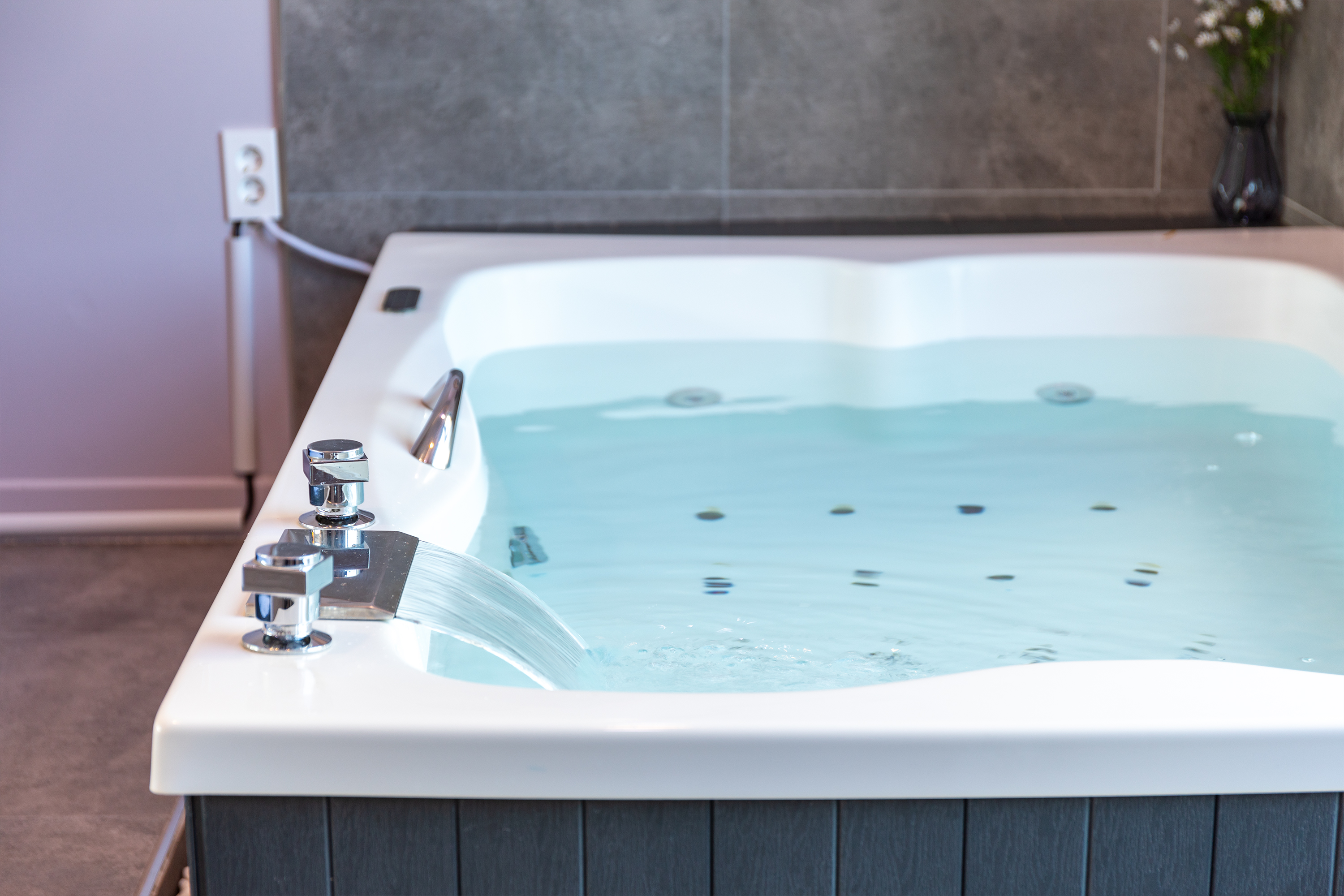 강릉 W스파펜션 2