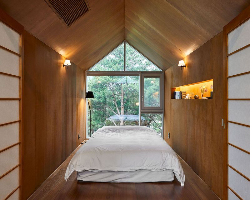 The 특별한(Room4)