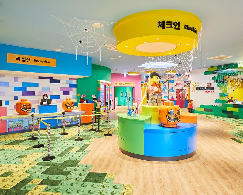 로비