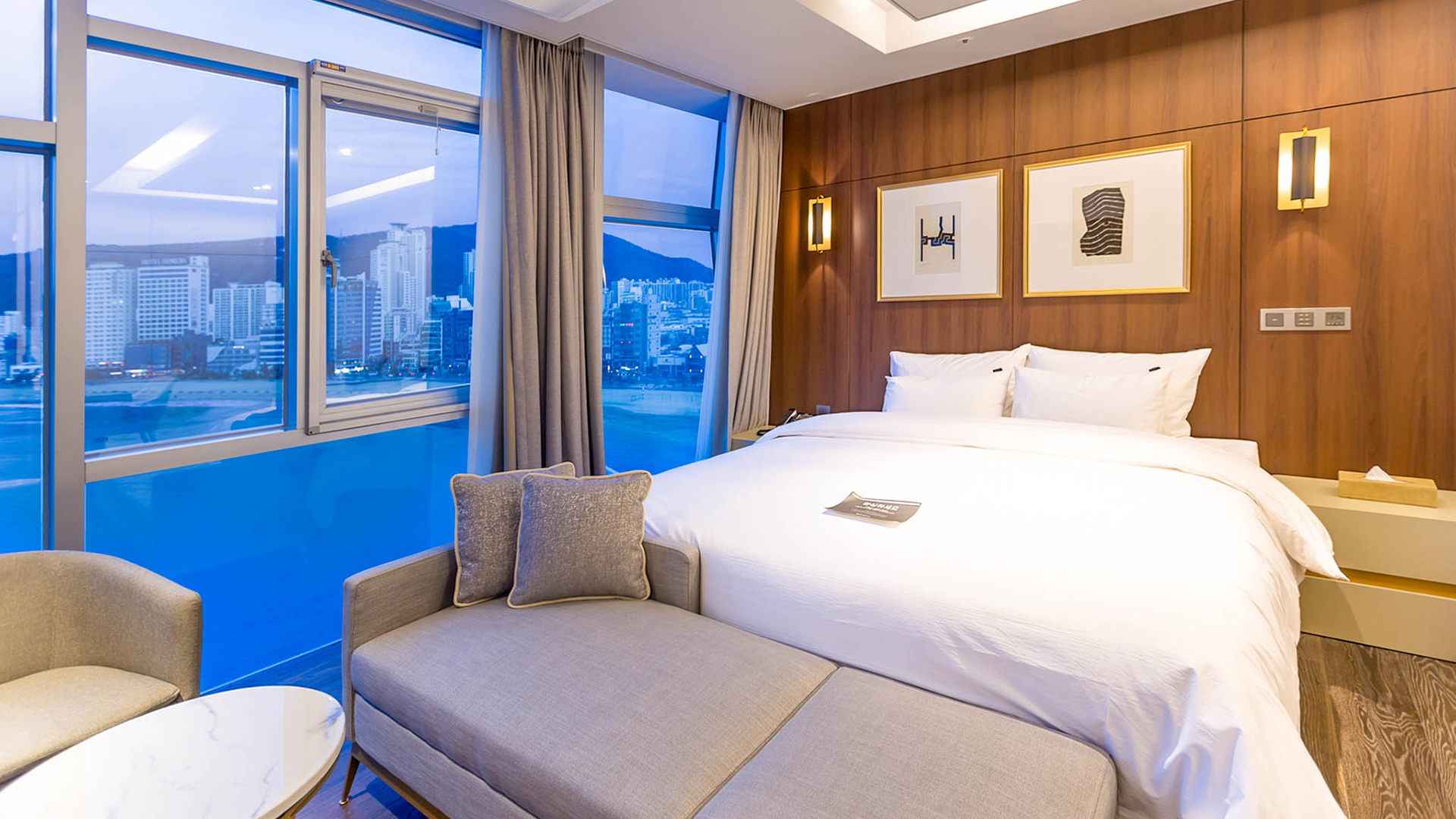 H-에비뉴 광안리해변점 3