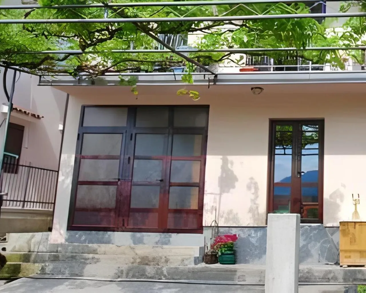 입구