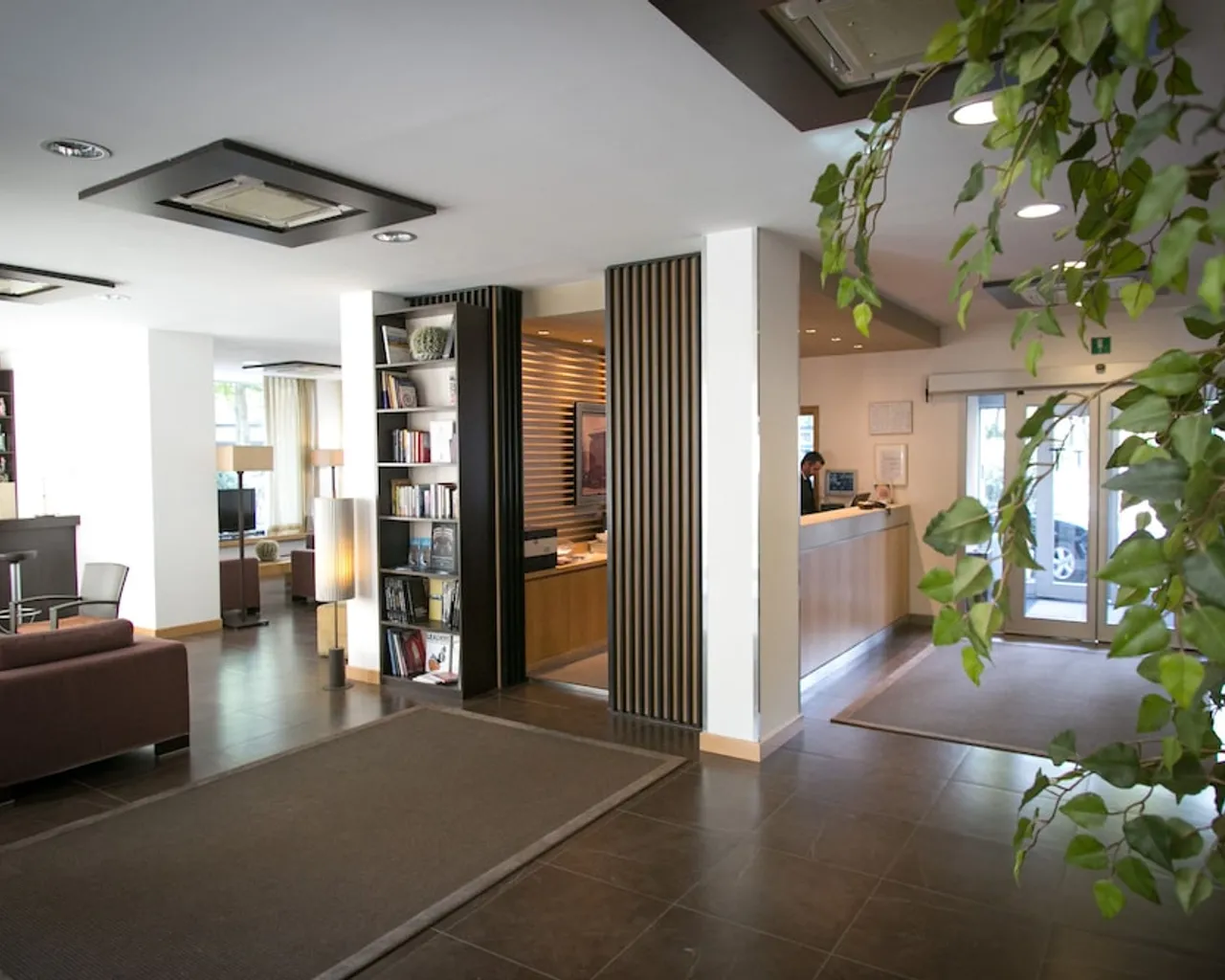 로비
