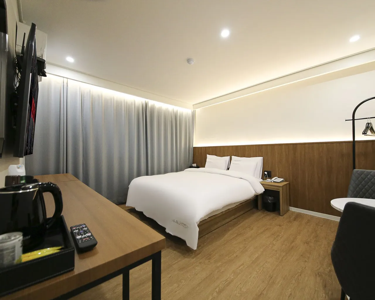 대전 쉼표 HOTEL 경쟁 제품과 비교 이미지