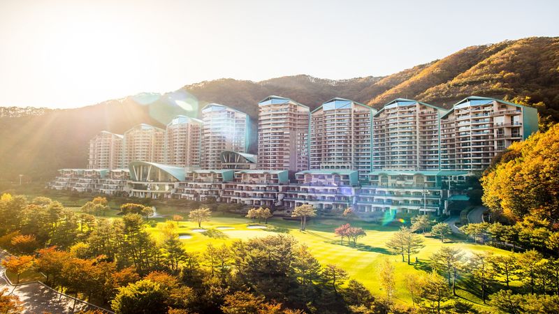 전경 
