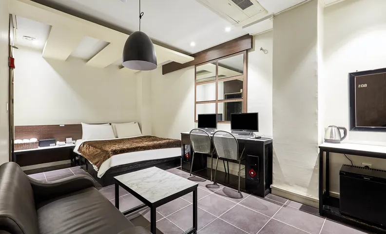 인덕원 VALT HOTEL