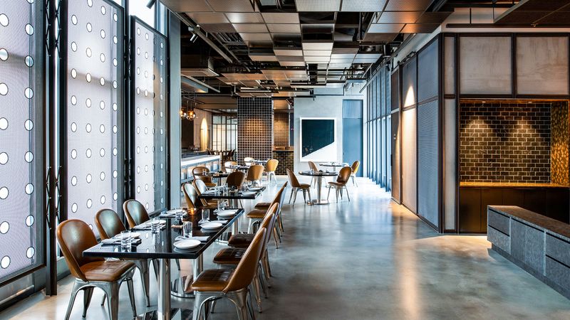 차르 (CHARR)  레스토랑