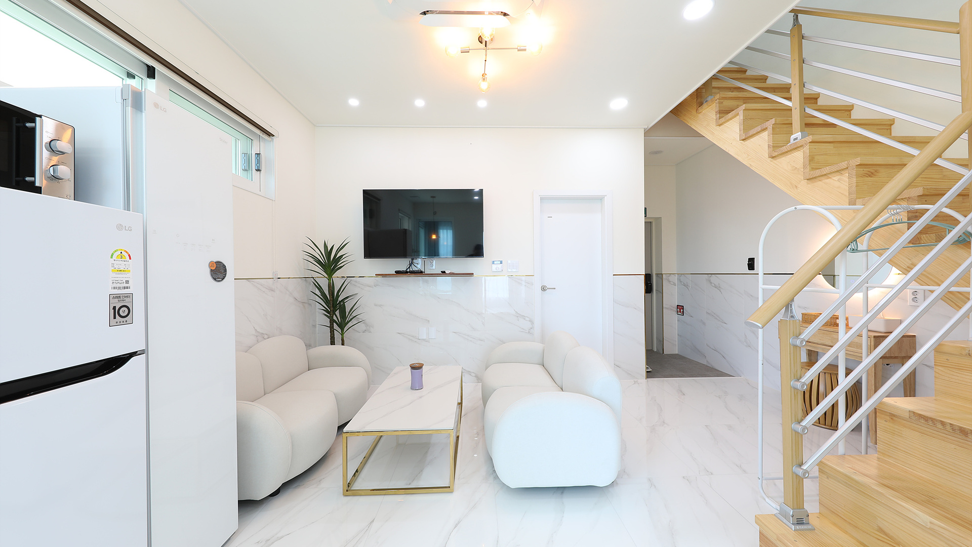 강릉 경포디슬로펜션 4