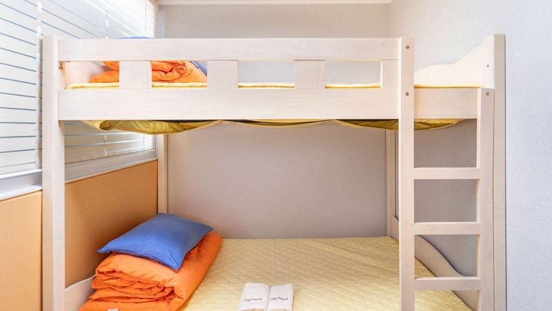 ROOM 302