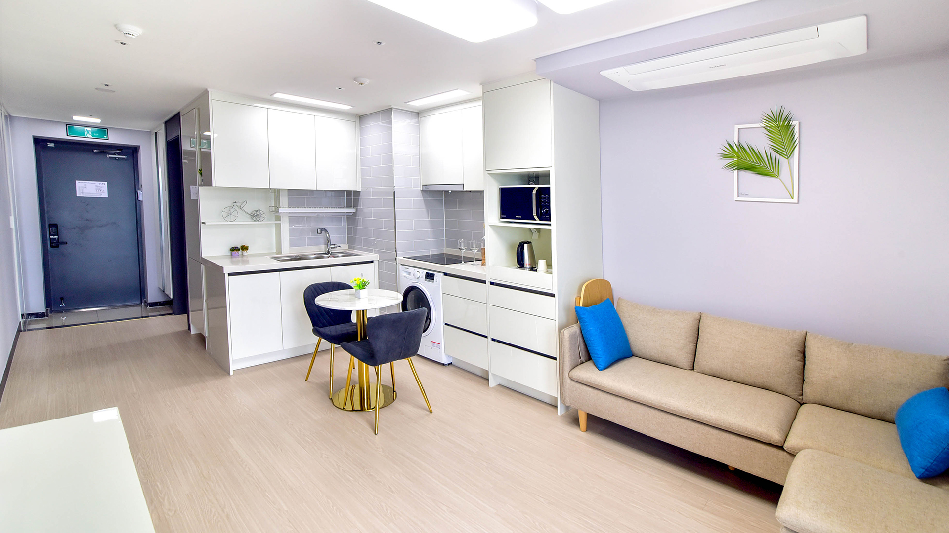 관광지 중심지에 위치한 오션뷰 숙소 | 여수 하이오션 패밀리룸 5