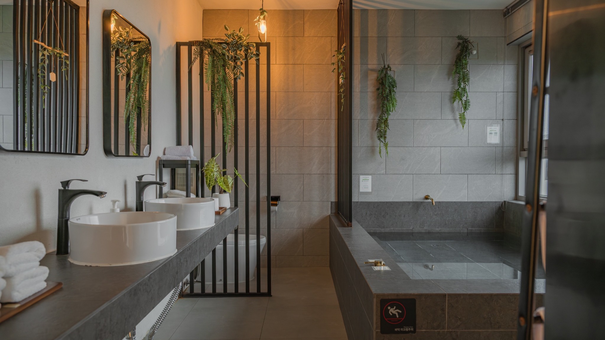 바다가 보이는 아로마 힐링 풀빌라 | 여유를담다 5