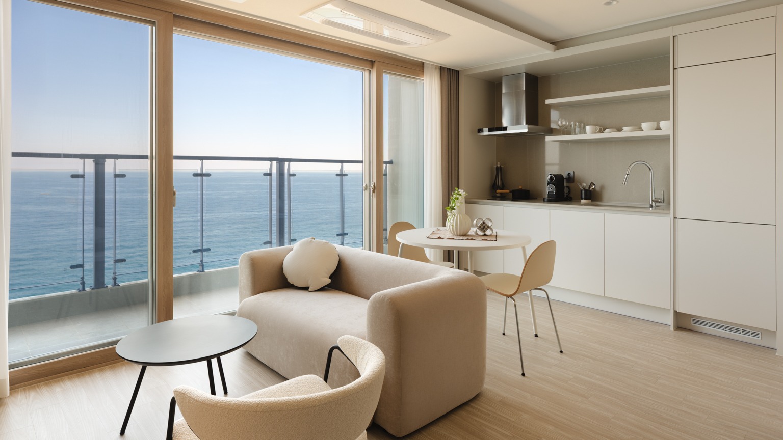 플라트 더 원 속초 자이엘라 더 비치 2