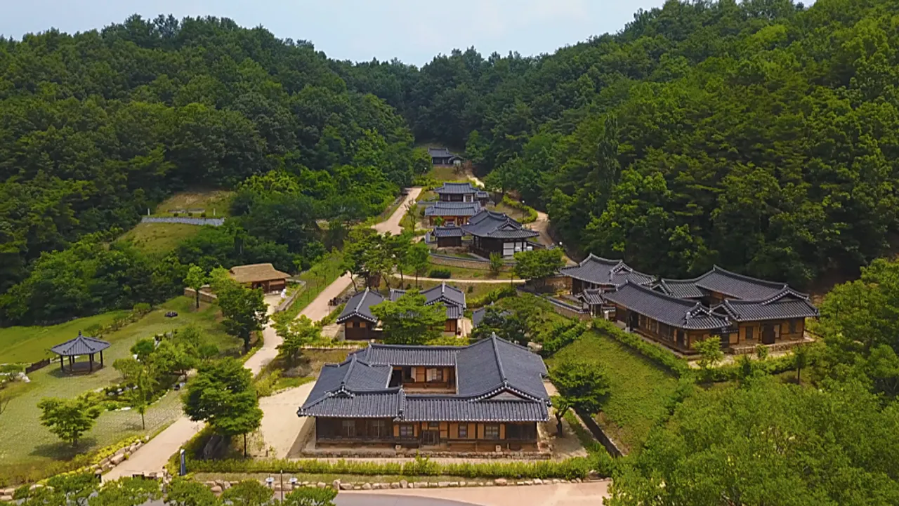 안동 전통리조트 구름에 사진