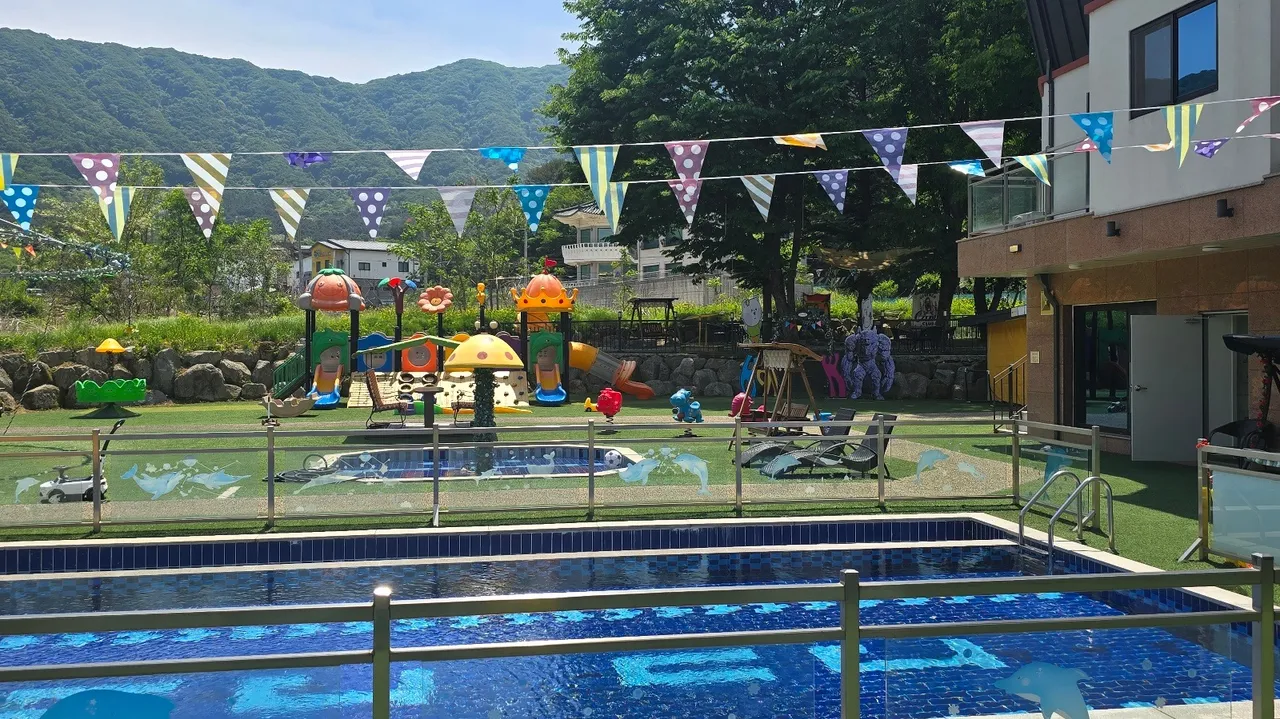 쥬쥬키즈풀빌라 사진