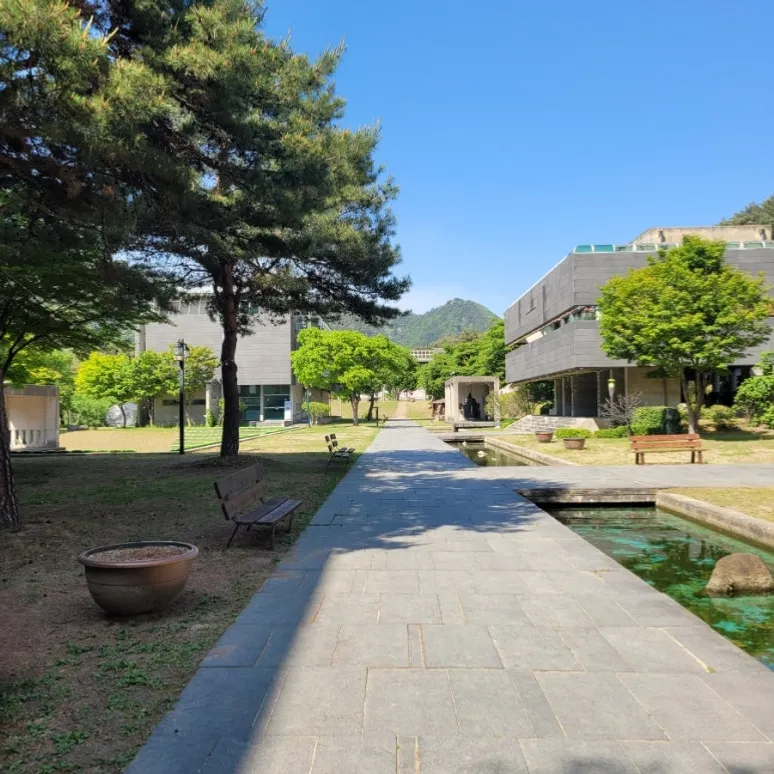 설악산 아래 인제 만해마을, 고즈넉한 힐링 숙소 후기 대표 이미지