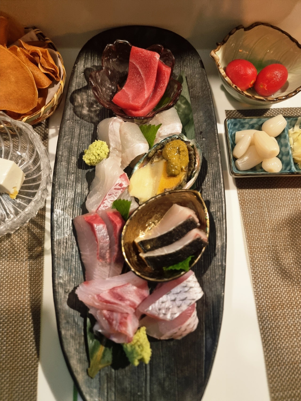 제주도에서 봄을만끽해야쥥 가성비호텔 에어시티호텔 이자카야 미묘, 어머니빵집, 이스방한상, 용두암,제주신라호텔 1.2일차