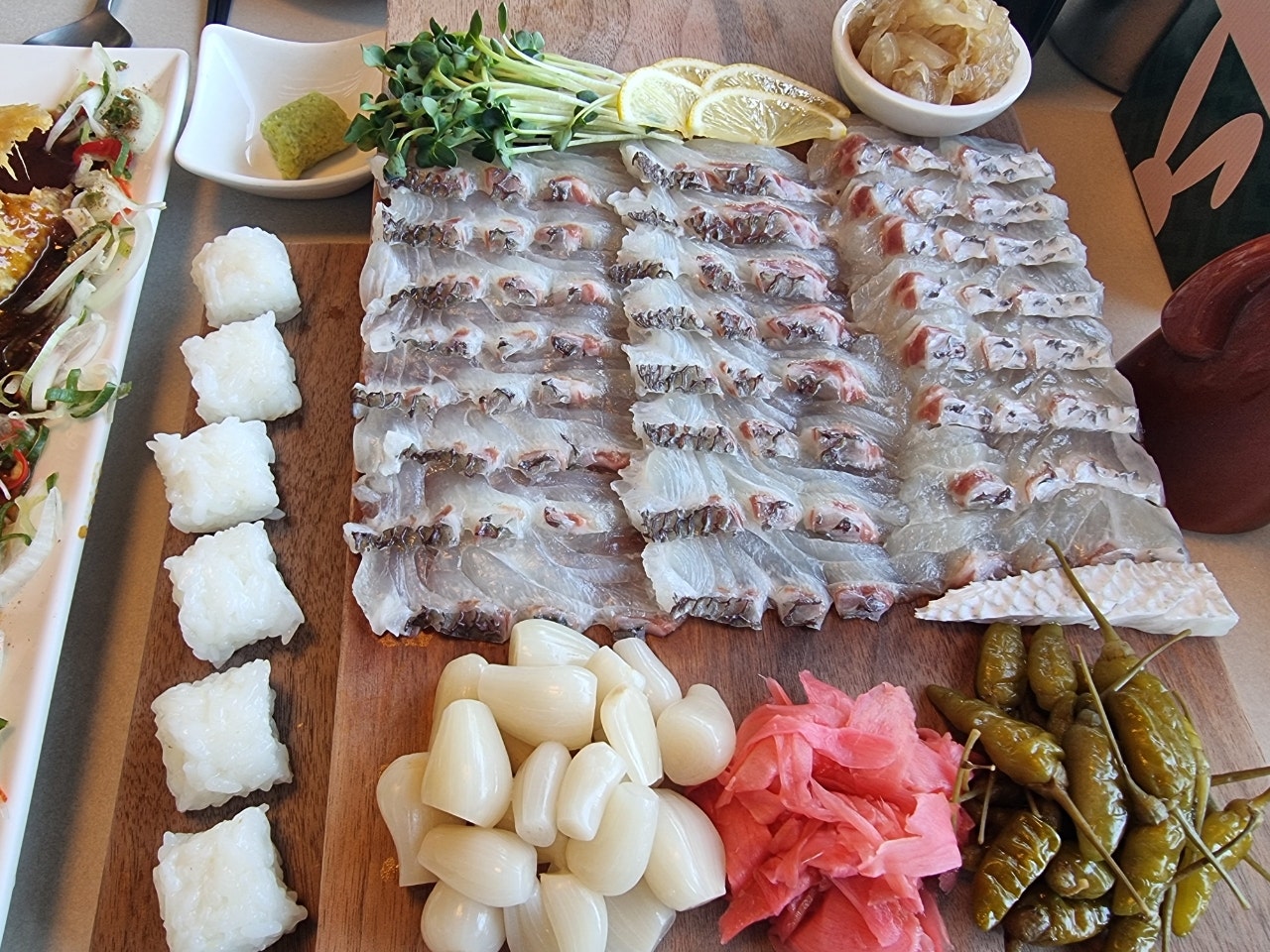 제주도에서 봄을만끽해야쥥 가성비호텔 에어시티호텔 이자카야 미묘, 어머니빵집, 이스방한상, 용두암,제주신라호텔 1.2일차