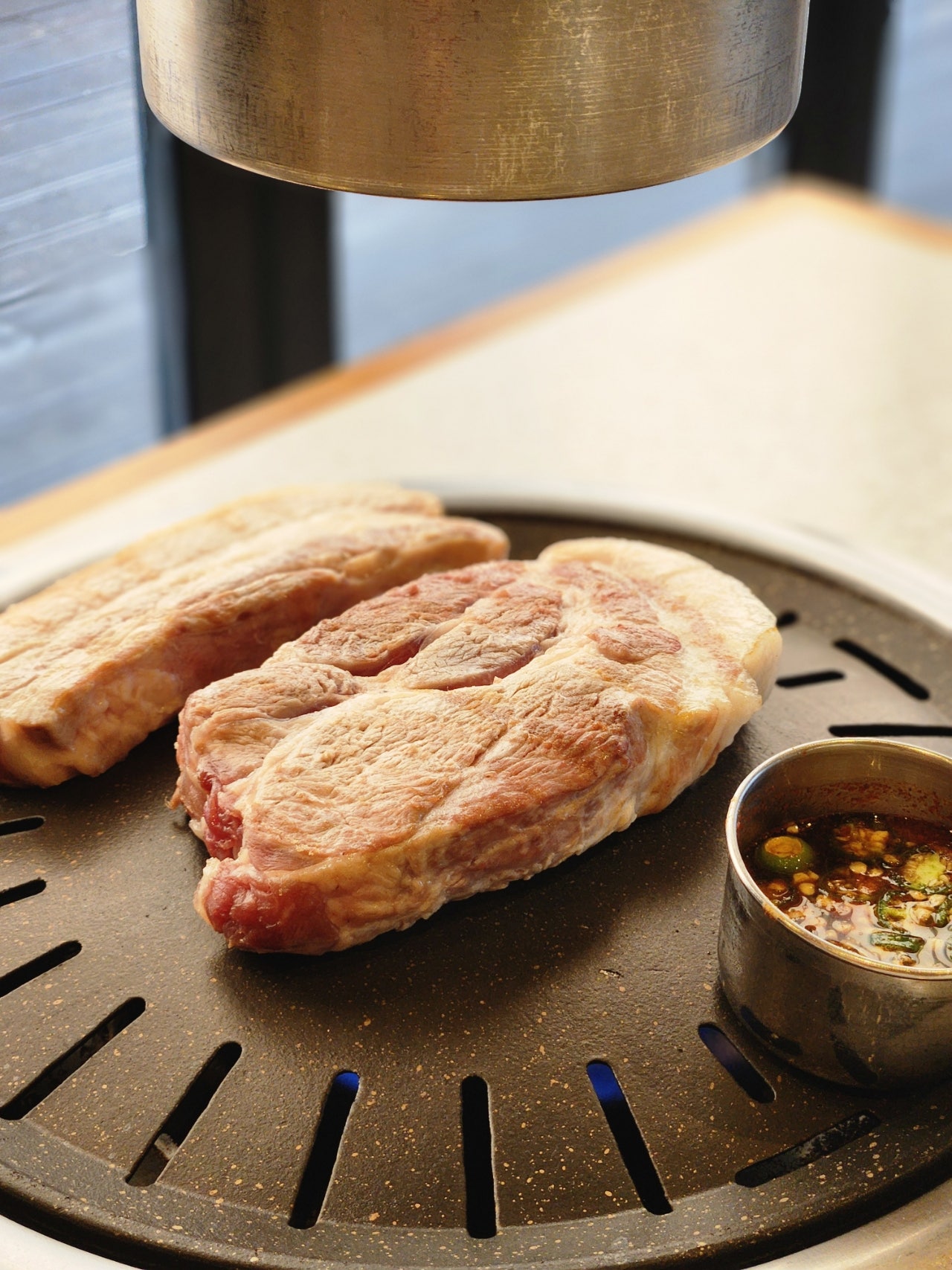 사계절 낭만이 넘치는 제주의 찐 맛집 🥢 & 엄마의 기억을 아들과 다시 그려보는 제주 감성 여행.🎞 예약은 역시 여기어때(오프램프 풀빌라 여기어때 블랙숙소 / 아스타 호텔)#1