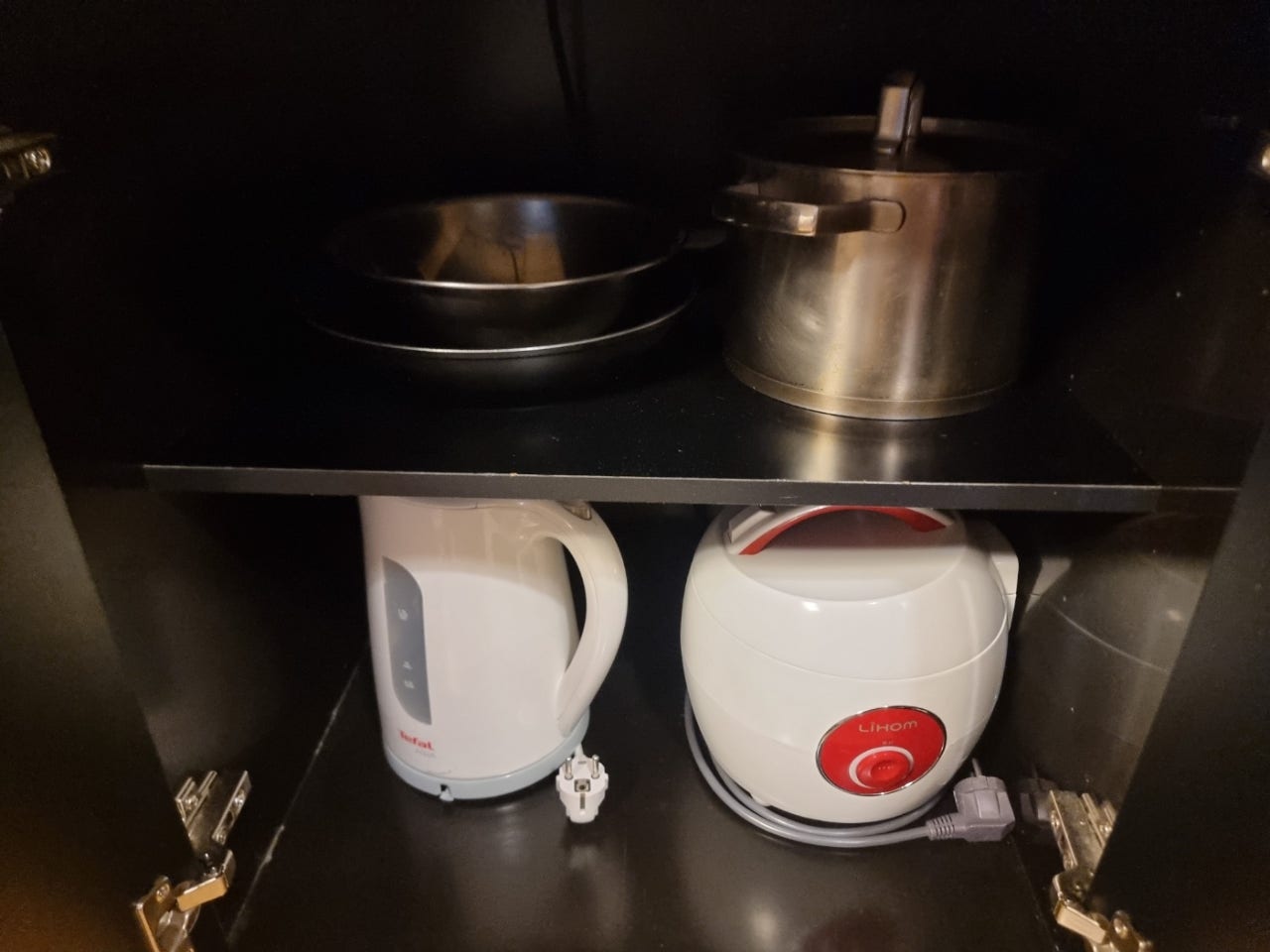 홍천맛집 신토불이들려서 인제 스피디움 실내서킷장에서 놀고 스파하고 인제 자작나무숲보고 막국수까지 종합적으로 쉬다왔어요