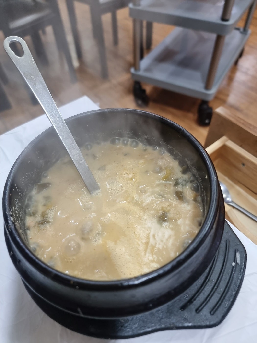 홍천맛집 신토불이들려서 인제 스피디움 실내서킷장에서 놀고 스파하고 인제 자작나무숲보고 막국수까지 종합적으로 쉬다왔어요