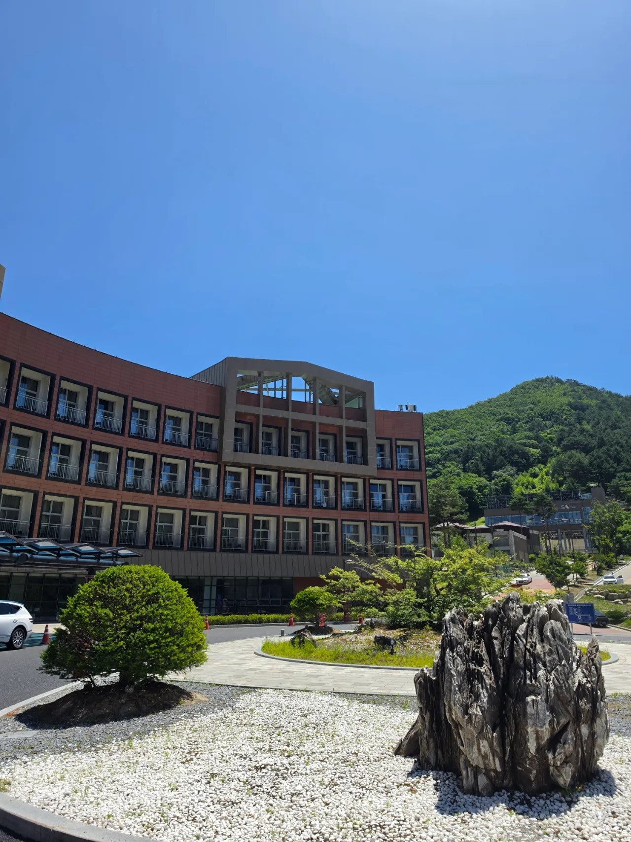 엄니모시고 평창 봉평재래시장,남촌막국수먹고 이효석문확관 효석 달빛언덕보고 라마다호텔에서 숙면한 1일차