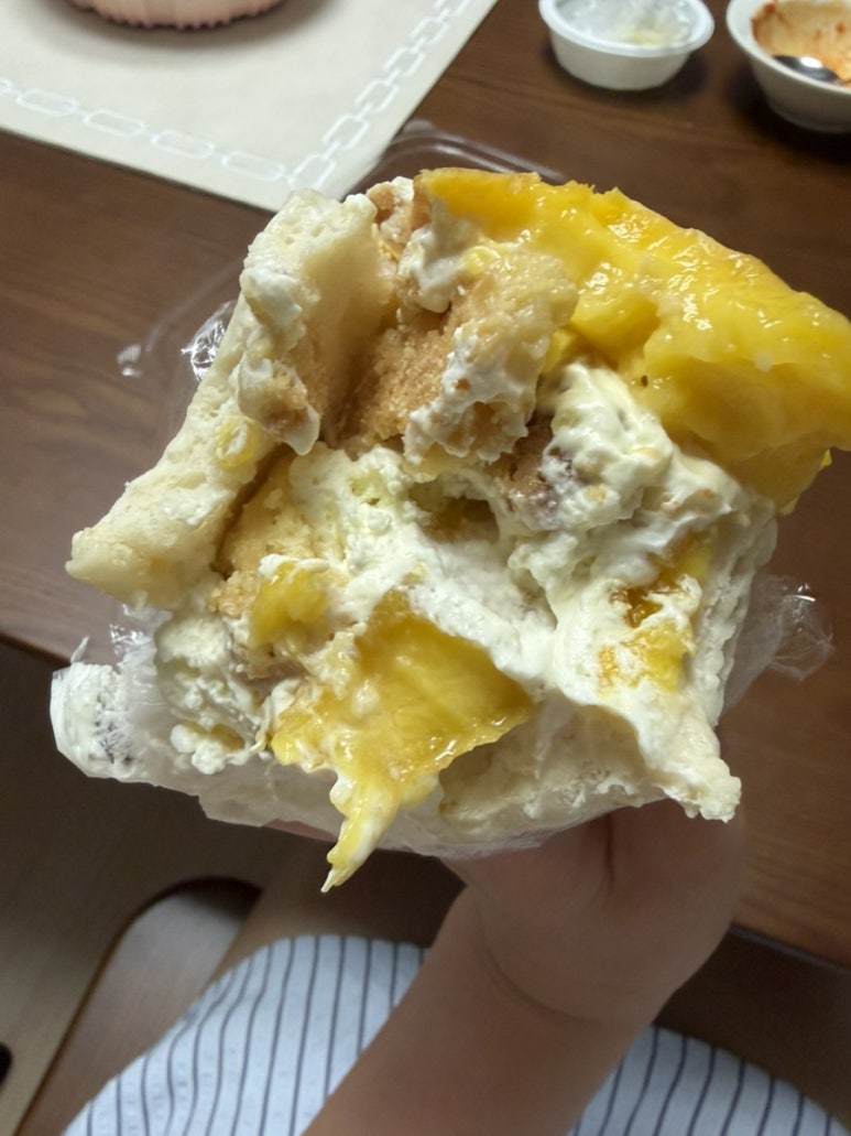 여름휴가 경주로 떠나시는분! 요즘 핫한 빵맛집 경주 황리단길 베이시크 가보세요🥖🥐