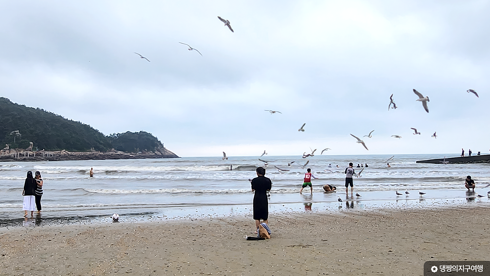첫번째 사진) 을왕리 해수욕장 / 두번째 사진) 왕산 해수욕장 / 세번째 사진) 하나개 해수욕장